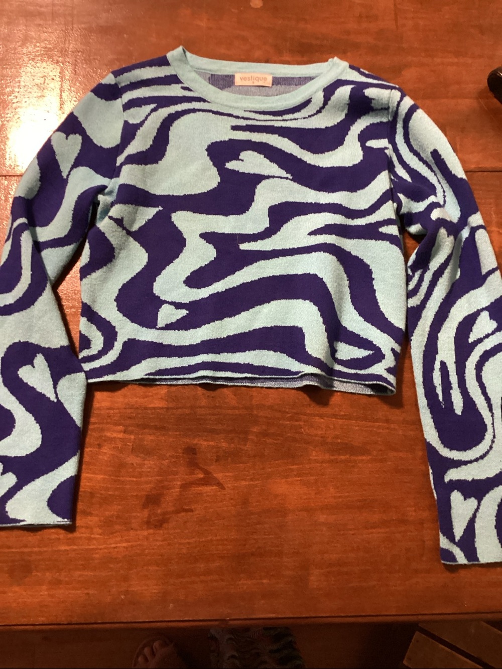 vestique Cropped Turquoise & Navy Wave-Print Crewneck Sweater